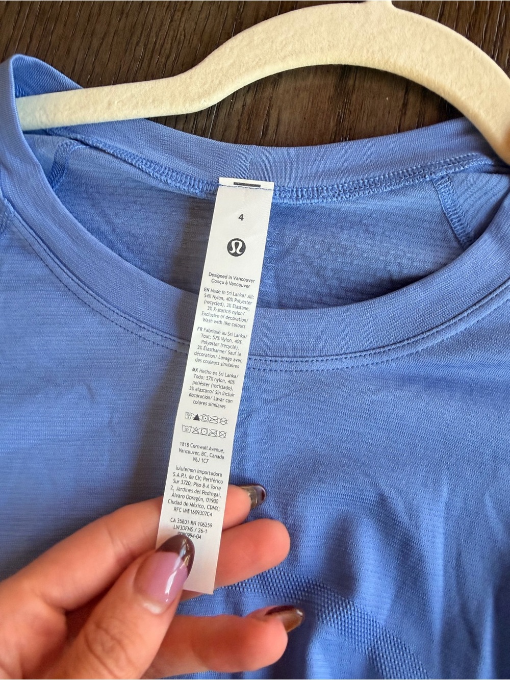 lululemon athletica Short Sleeve Crew Top in Periwinkle - Picture 4 of 4